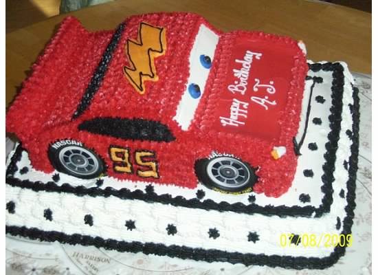 Lightning McQueen Cake