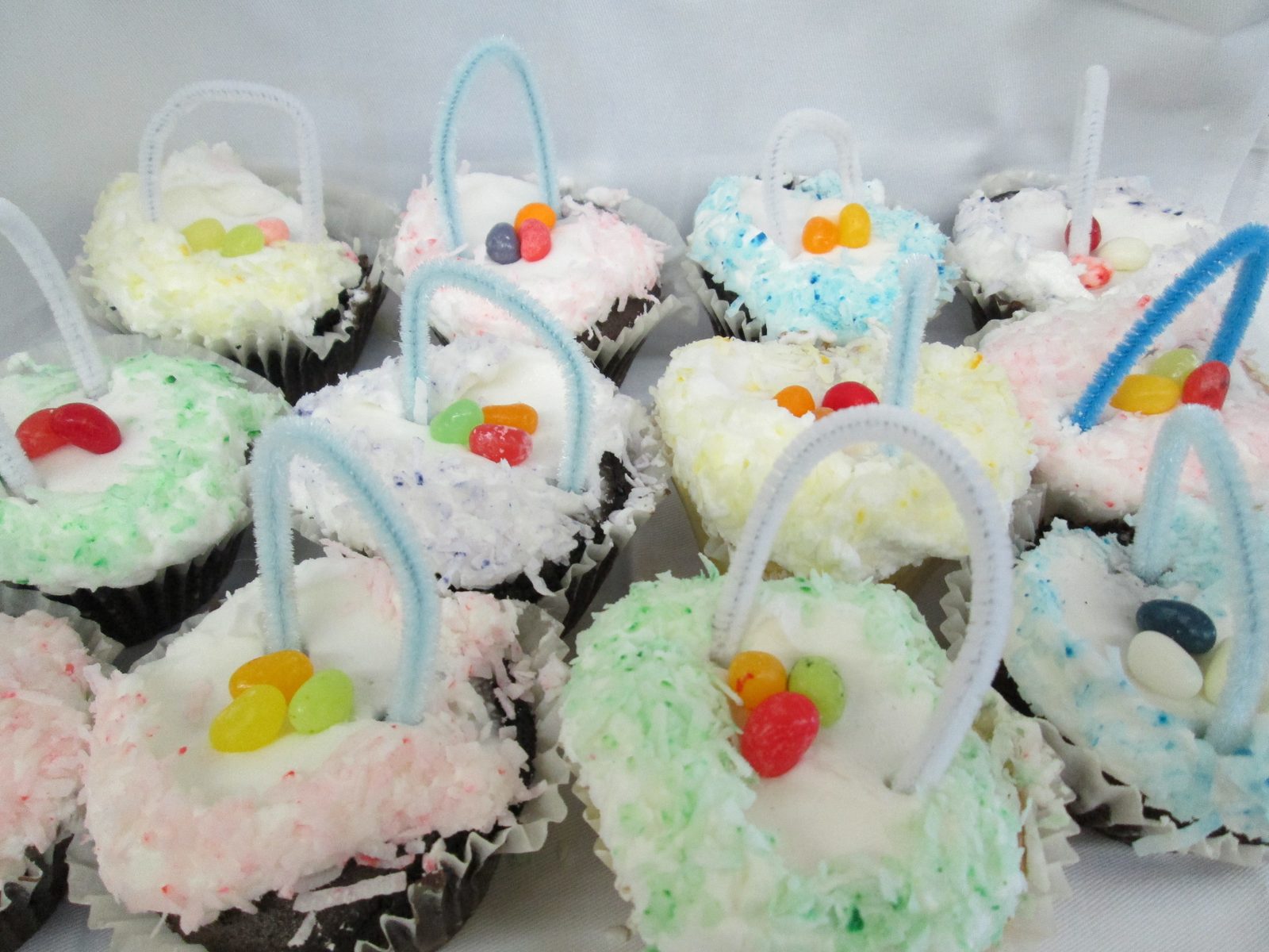 Easter Basket Cupcakes
